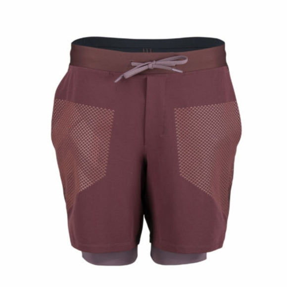 Lululemon x Barry's Sronger as One Lined 7" Shorts - Picture 4 of 8